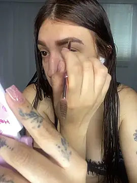 Mia  Gray online show from November 26, 6:09 pm