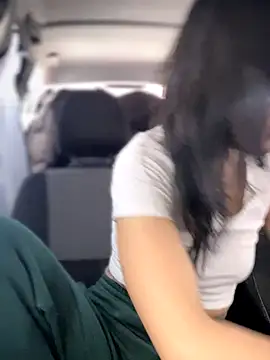 Snapshot of MeekyRich chatting on November 12, 4:02 am MeekyRich online show from November 12, 4:02 am