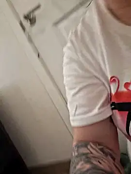 kinkikatie69 online show from April 14, 8:53 am