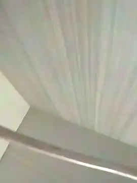 luuiss12 online show from November 7, 6:02 am