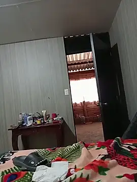 luuiss12 online show from November 29, 10:02 pm