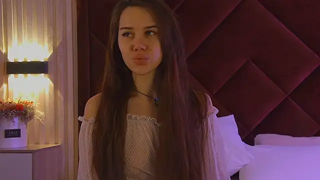 StacyHarland online show from November 7, 4:34 am