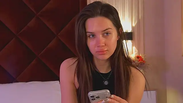 StacyHarland online show from March 17, 4:28 am