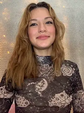 Snapshot of Black_rose30 chatting on March 8, 2:37 am Black rose30 online show from March 8, 2:37 am