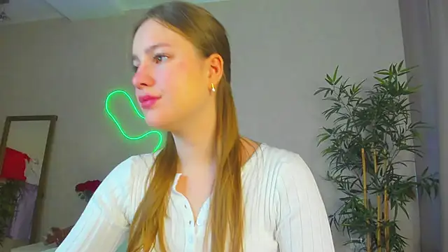 Candy Cansew online show from November 25, 7:41 am