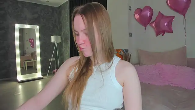 Snapshot of Candy_Cansew chatting on May 28, 1:14 am Candy Cansew online show from May 28, 1:14 am