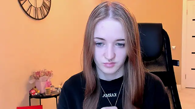 KateKayer online show from November 5, 10:48 am