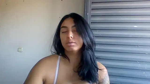 Snapshot of querida777 chatting on September 17, 1:46 pm querida777 online show from September 17, 1:46 pm