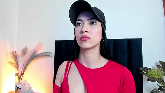 Snapshot of AbbieJoness_ chatting on October 16, 11:33 am AbbieJoness online show from October 16, 11:33 am