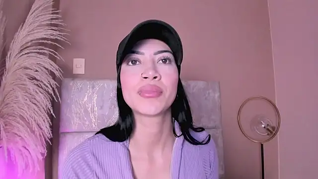 Snapshot of AbbieJoness_ chatting on June 3, 2:33 pm AbbieJoness online show from June 3, 2:33 pm