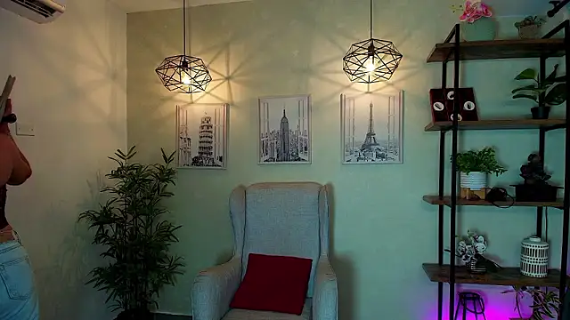  Victoria Collins online show from February 4, 11:16 am