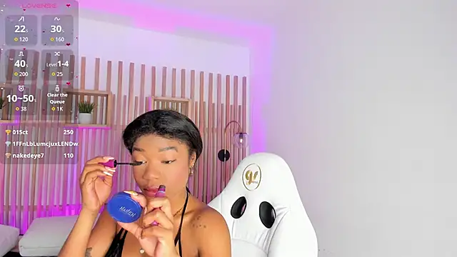 ciara blake online show from March 10, 7:52 pm