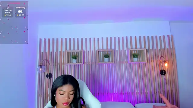 ciara blake online show from May 11, 7:33 pm
