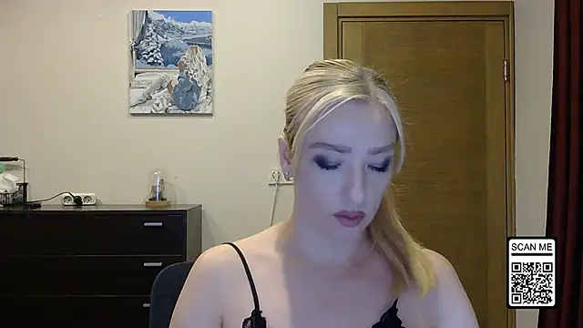 Snapshot of Wild_Silk_Desire chatting on September 30, 1:27 pm Wild Silk Desire online show from September 30, 1:27 pm