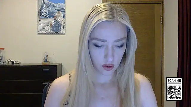 Snapshot of Wild_Silk_Desire chatting on October 6, 1:08 pm Wild Silk Desire online show from October 6, 1:08 pm