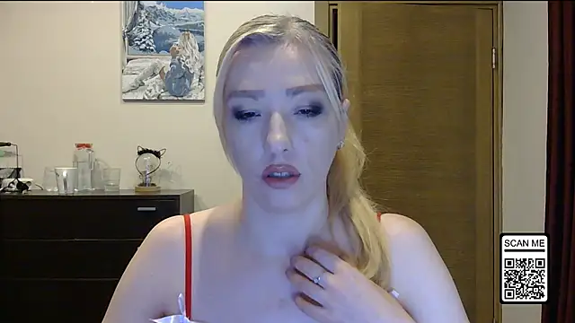 Snapshot of Wild_Silk_Desire chatting on November 11, 3:12 pm Wild Silk Desire online show from November 11, 3:12 pm