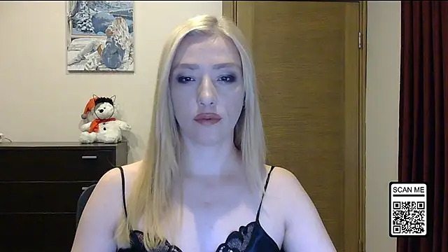 Snapshot of Wild_Silk_Desire chatting on November 30, 2:54 pm Wild Silk Desire online show from November 30, 2:54 pm