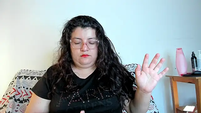 Snapshot of mystery_psique chatting on November 24, 7:13 pm mystery psique online show from November 24, 7:13 pm