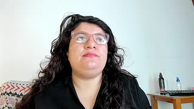 Snapshot of mystery_psique chatting on November 29, 6:22 pm mystery psique online show from November 29, 6:22 pm