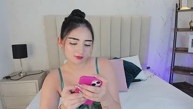 LilithHarperr  online show from May 29, 4:54 am