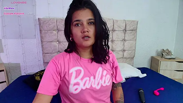 mia traveluxe online show from December 2, 4:29 am