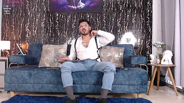 samuelcoopeer online show from November 2, 2:19 pm