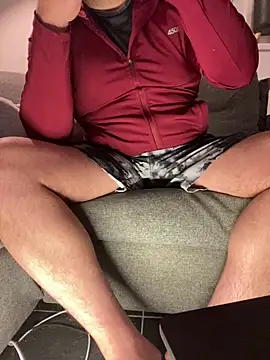 CloudyMuscleBeefy online show from March 10, 12:04 am