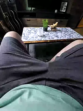 Heinz-horny-dick online show from May 30, 6:05 pm
