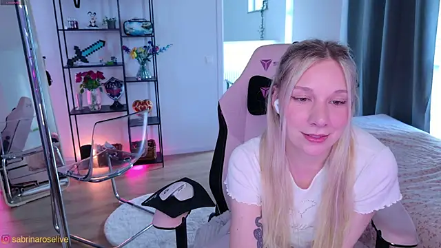 SabrinaRosed online show from May 31, 5:31 pm