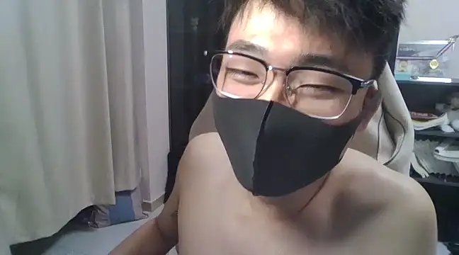 ChBoyBD online show from March 22, 2:25 pm