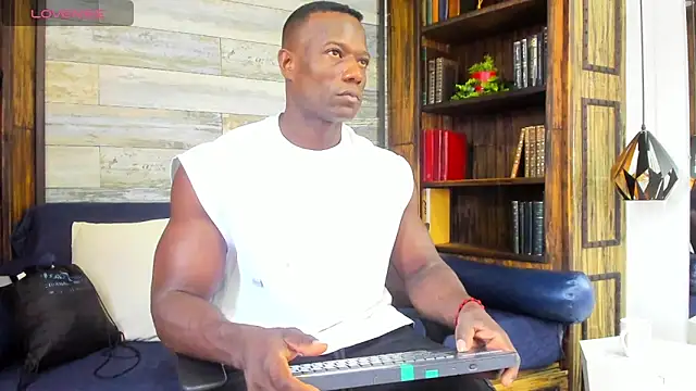 MarcusBlack  online show from April 30, 2:45 pm