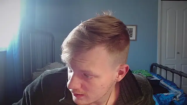 lustylyndon online show from February 6, 4:54 pm