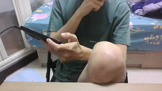 yzy 22 fun online show from February 22, 2:26 pm