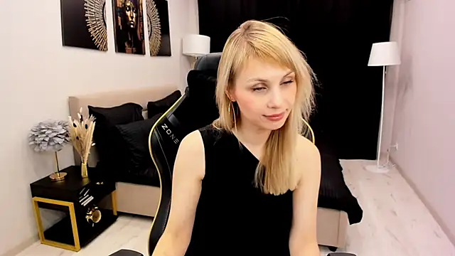 LindaSandy 1 online show from November 12, 10:48 am