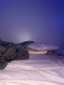 lovergirll555 online show from February 27, 11:16 pm