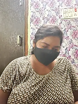 Liyaa 24 online show from March 15, 8:04 pm