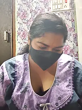 Liyaa 24 online show from March 16, 5:06 pm