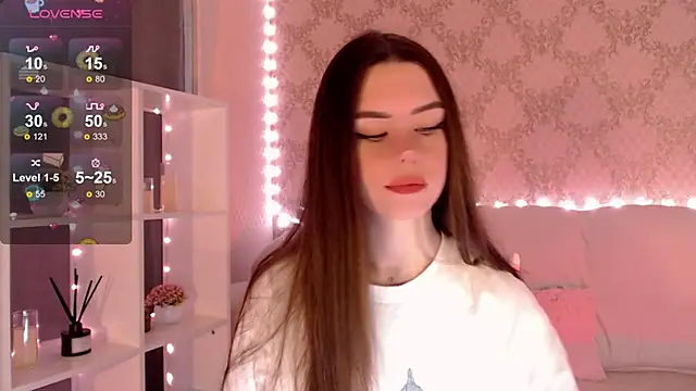 Snapshot of HolyMiax chatting on September 18, 3:41 am HolyMiax online show from September 18, 3:41 am