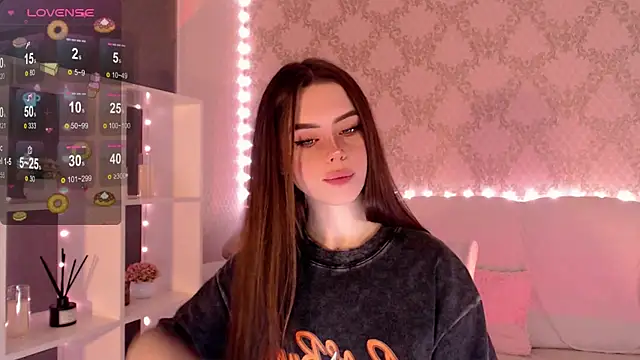 Snapshot of HolyMiax chatting on September 26, 3:43 am HolyMiax online show from September 26, 3:43 am