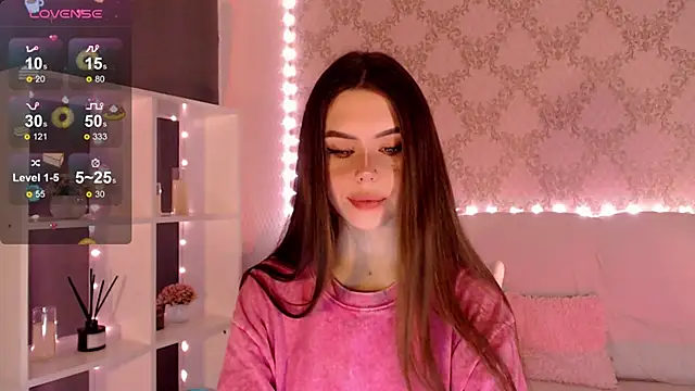 Snapshot of HolyMiax chatting on September 28, 3:34 am HolyMiax online show from September 28, 3:34 am