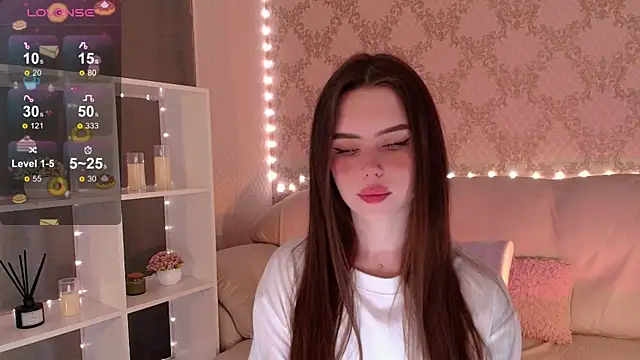 Snapshot of HolyMiax chatting on July 9, 3:21 am HolyMiax online show from July 9, 3:21 am
