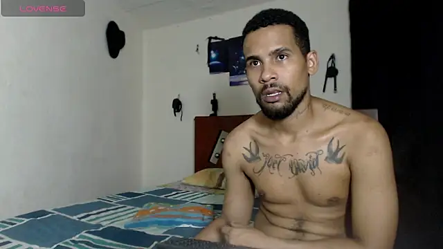 Snapshot of morbo_total69 chatting on June 14, 8:55 pm morbo total69 online show from June 14, 8:55 pm