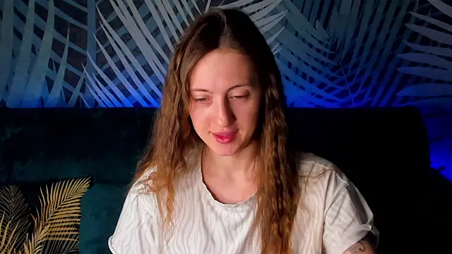 ChristyCrayme online show from February 4, 10:47 pm