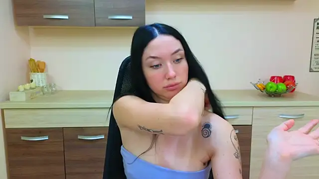 Ivanna  Rose online show from December 4, 5:28 am