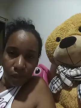 Snapshot of EbonyHorrny chatting on June 26, 3:00 am EbonyHorrny online show from June 26, 3:00 am