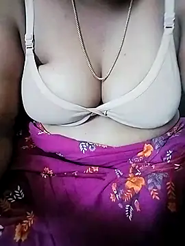 Snapshot of ammutamiltamil chatting on October 7, 6:32 am ammutamiltamil online show from October 7, 6:32 am