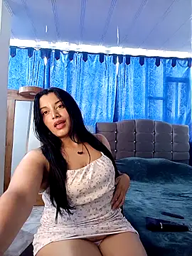 Little-rose online show from May 1, 7:40 pm