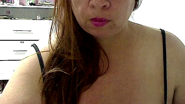 luciana69hot online show from February 23, 9:34 pm