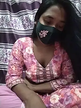 Snapshot of Rubaiya1 chatting on July 27, 6:37 pm Rubaiya1 online show from July 27, 6:37 pm