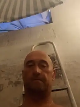 Snapshot of maurizio1169 chatting on June 1, 6:37 am maurizio1169 online show from June 1, 6:37 am